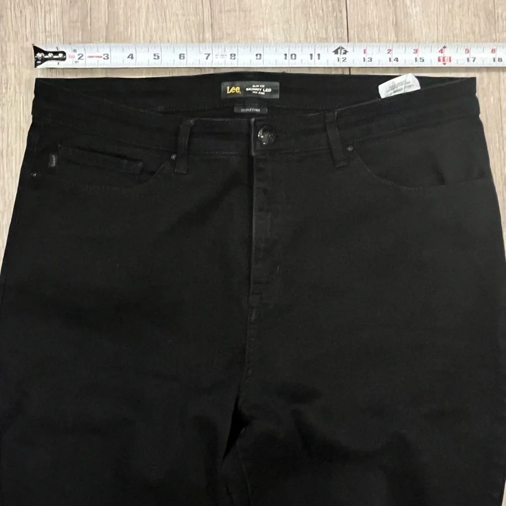 Lee Sculpting Slim Fit Skinny Leg Black Denim Jeans 16 Mid Rise - Picture 7 of 14